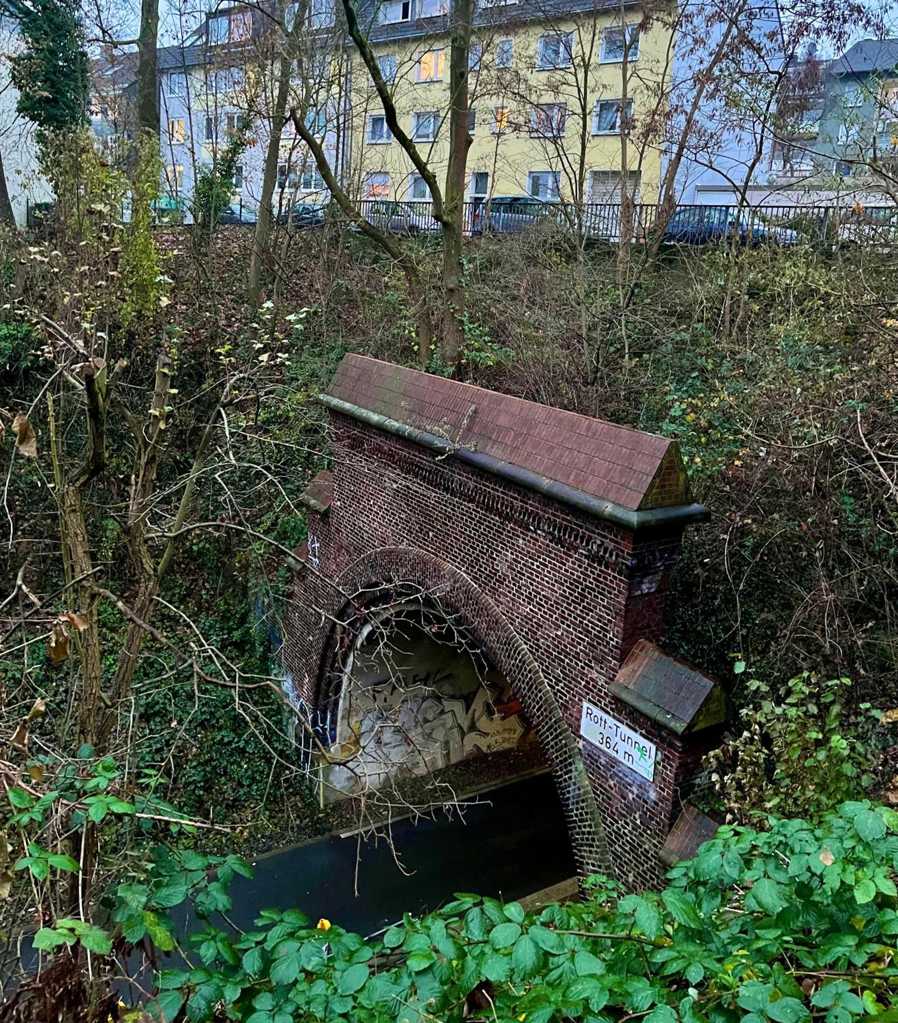 Tunnel Apartment - Nordbahntrasse, Kontaktloser Self-Check-In, Netflix Wuppertal Exteriér fotografie
